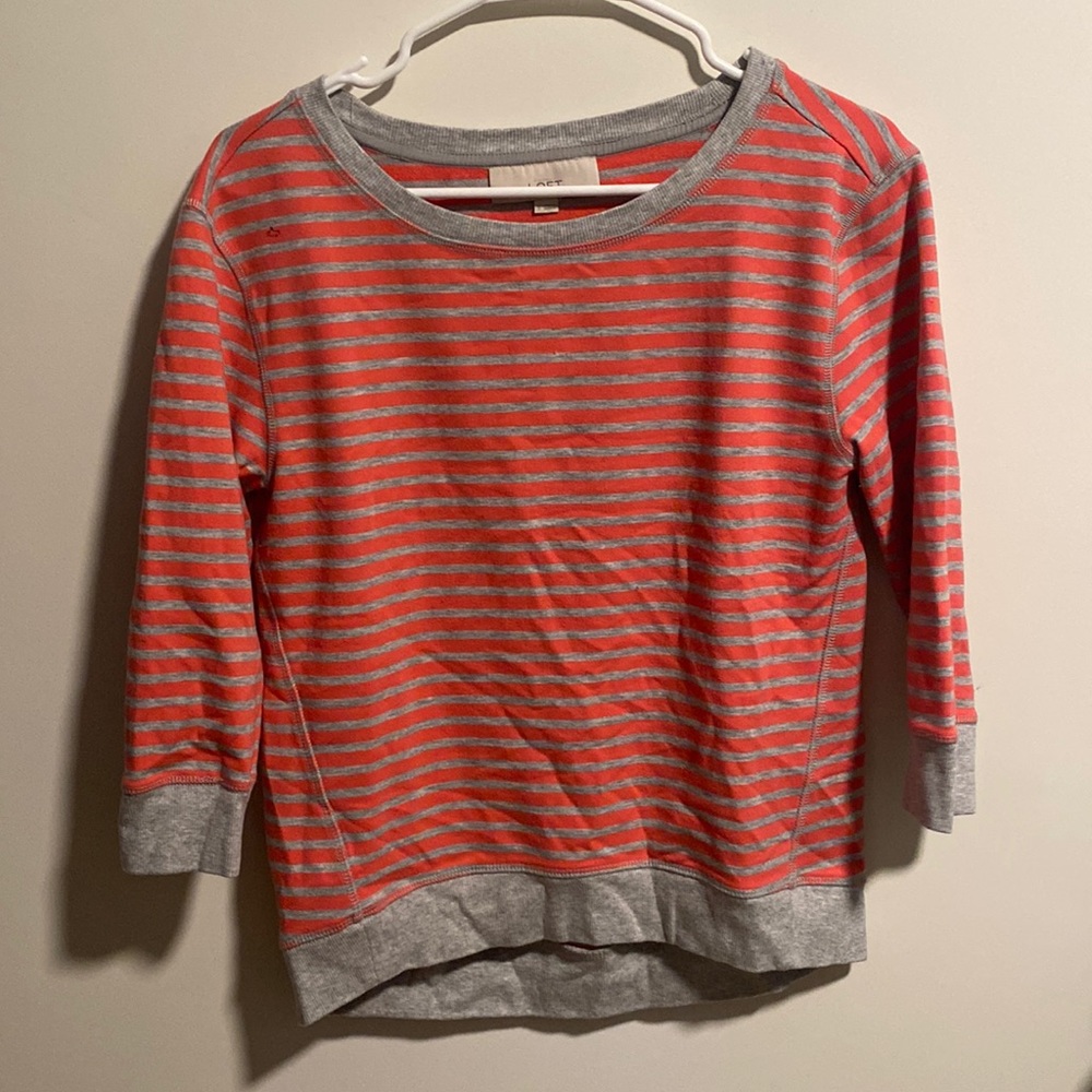 LOFT casual sweatshirt!